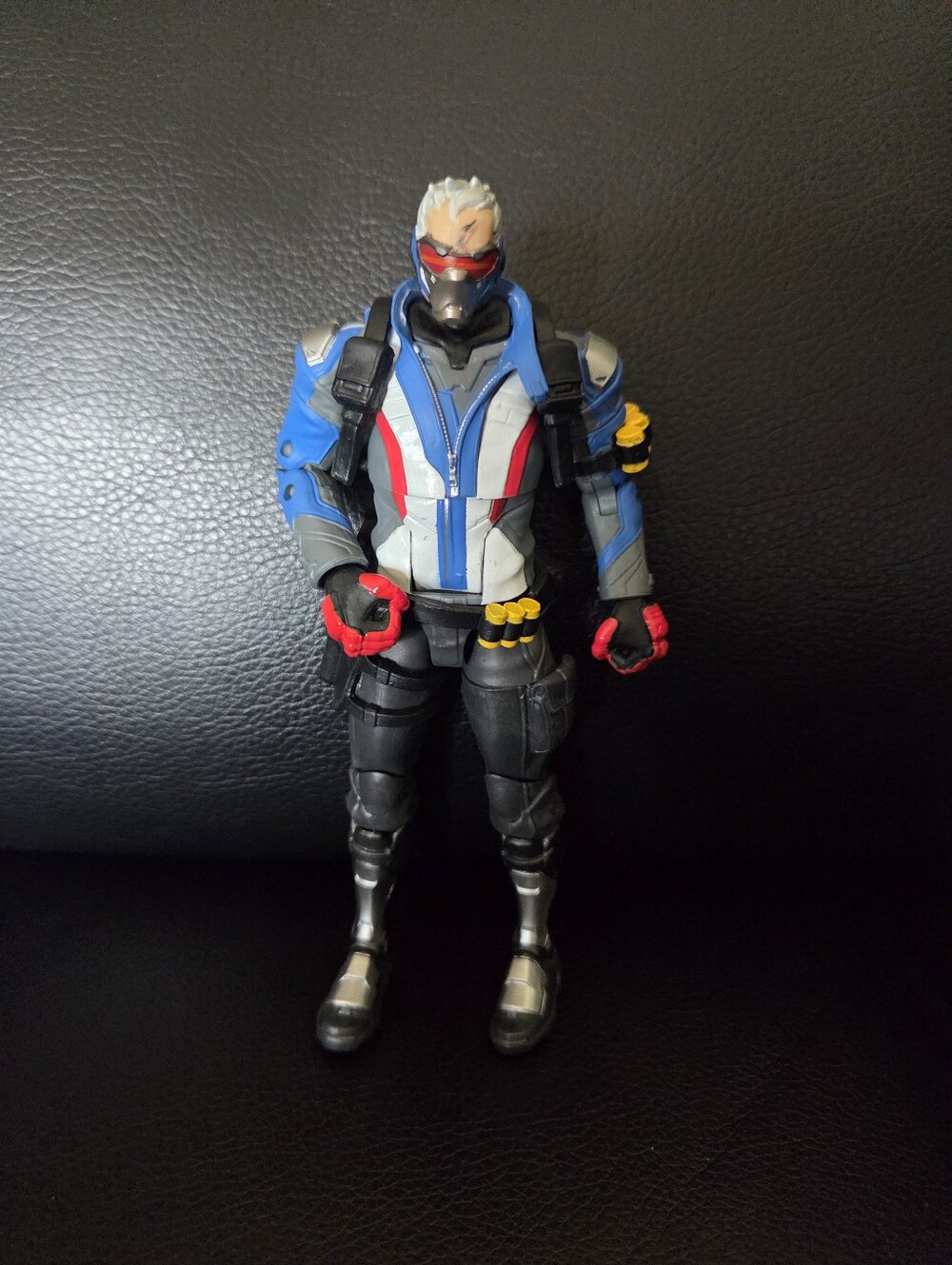 Hasbro Overwatch Ultimates Series Soldier: 76 action figure